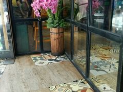 -朋友圈概念餐厅(象山万达广场店)