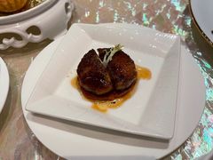 鹅肝黄金鸡-8餐厅(新葡京酒店)