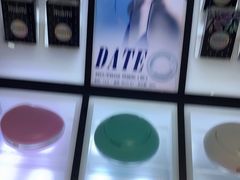 -miomi米欧米隐形眼镜(领展购物广场·中关村店)