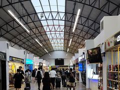 -班达拉奈克国际机场