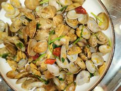 -东来菜馆•手抓海鲜家常菜•海鲜锅贴(鸽子窝店)