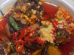 -老牌坊云南鱼豆花火锅(哈西万达店)