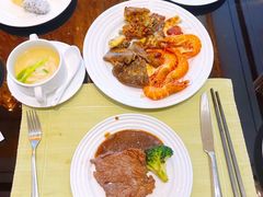 -万达瑞华酒店美食汇自助餐厅(楚河汉街店)