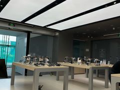 -DJI大疆(深圳华强北曼哈授权体验店)