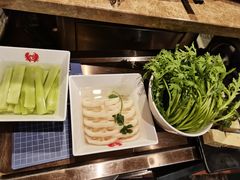 茼蒿-七欣天香辣蟹火锅(上海银亿滨江店)