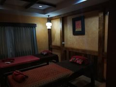 -新月水疗保健中心(2号店)