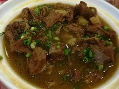 -鲁班小馆(政四街店)