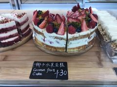 椰子水果蛋糕-麦田工坊(月湖店)