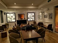 大堂-星巴克臻选(广州沙面店)