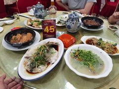 -七哥饭店好吃的客家菜(广电路店)