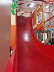 -动力星球家庭亲子游乐中心