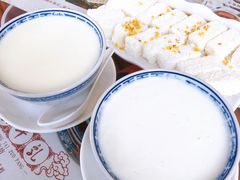 -周大娘牛乳(旧寨古村总店)
