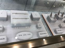 点击看大图 -钻石小鸟钻戒婚戒定制(石路店)