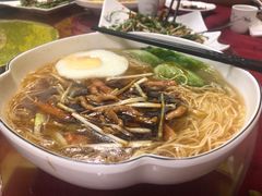 -东馆和天下特色餐饮(工农店)