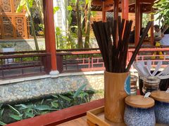 -香麒园·过桥米线·南湖雅宴