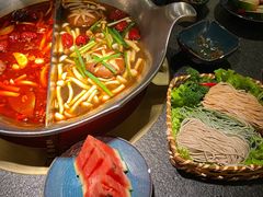 -湊湊火锅·茶憩(东城万达店)