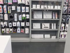-Apple授权专营店(五彩城店)