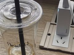 -Bracket Coffee(工体店)