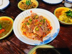 -蓝田九大碗民俗食府(蓝田店)