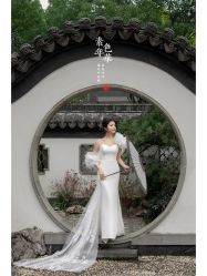 -雪中彩影婚纱摄影·微光艺术中心