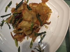 -俭朴菜(鲁磨路店)