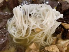 -文山荷鲜居(翠湖店)