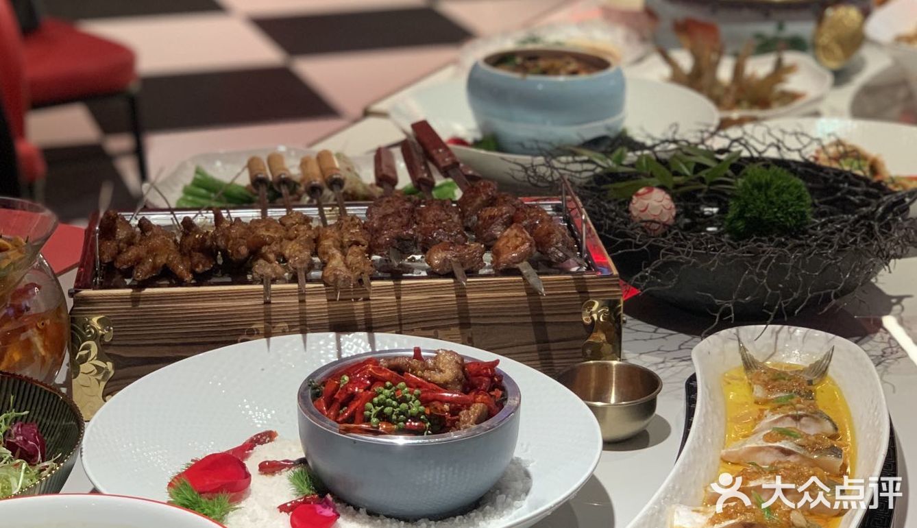 和小马一起合影喽🐴