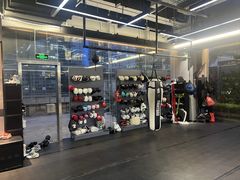 -威克健身游泳(万菱汇店)