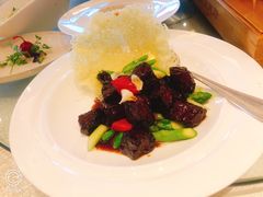 黑金雪花牛肉粒-上海和平饭店龙凤厅 Dragon Phoenix