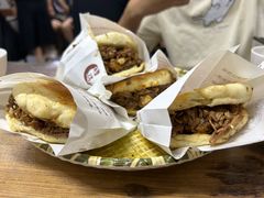 -穆得·老周家牛肉烧饼(普利街店)