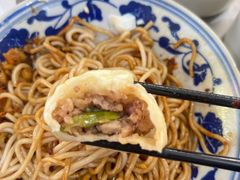 -高师傅特色米粉汤包(建设路店)