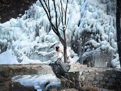 -翩若国风汉服体验馆
