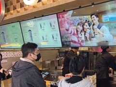 -霸王茶姬(上海静安大悦城店)