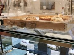 面包甜点陈列柜-哈根达斯(朝阳大悦城店)