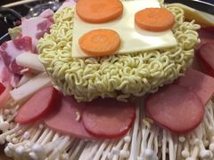 -炙韩料理·部队锅专门店