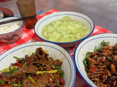 爆炒雪花吊龙牛肉-荆九爷爆炒桥头三嫩(云南北路店)