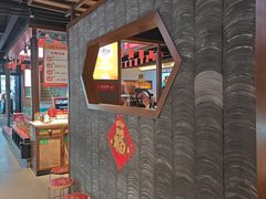 -魏铭鱼头捞饭(晋阳路店)
