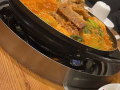 土豆脊骨锅-喇喇排骨火锅·传统韩式脊骨汤(望京西园总店)