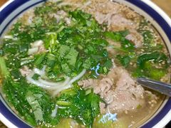 -云阿蛮云南生烫牛肉米线(奉贤路店)