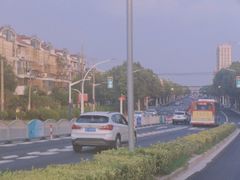 -龙虾风暴(松江店)