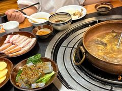 -阿山卓·野生菌火锅·纳西火塘烤肉