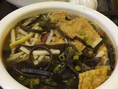-水平有限螺蛳粉(宏达大厦店)