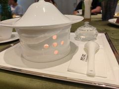 -燕庭·纯燕窝·甜品下午茶(南京西路店)