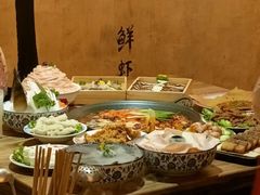 -旧街市鲜货老火锅(大光路店)