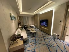 -上海漕河泾万丽酒店
