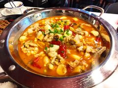 酸汤大盆牛蛙-湘江大码头·龙虾馆(渔人码头一店)