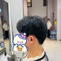 -PE SALON