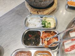 -哈哈碳都·牛肋条无限自助烤肉(台江万达店)