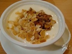 -满记甜品(优客百盛店)