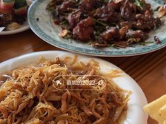 鲜姜炒肉丝-美顺香食府鱼头老店(雪野湖店)